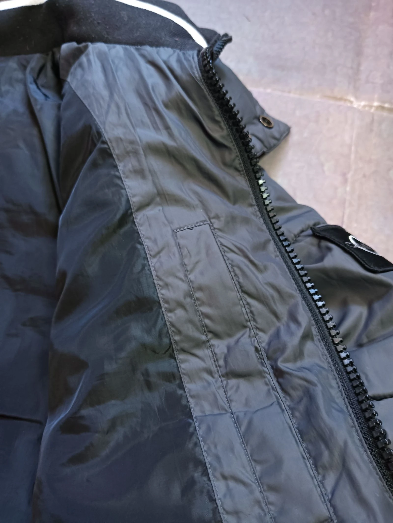 Puffer Calvin Klein Antracita Size M Premium  – photo 12